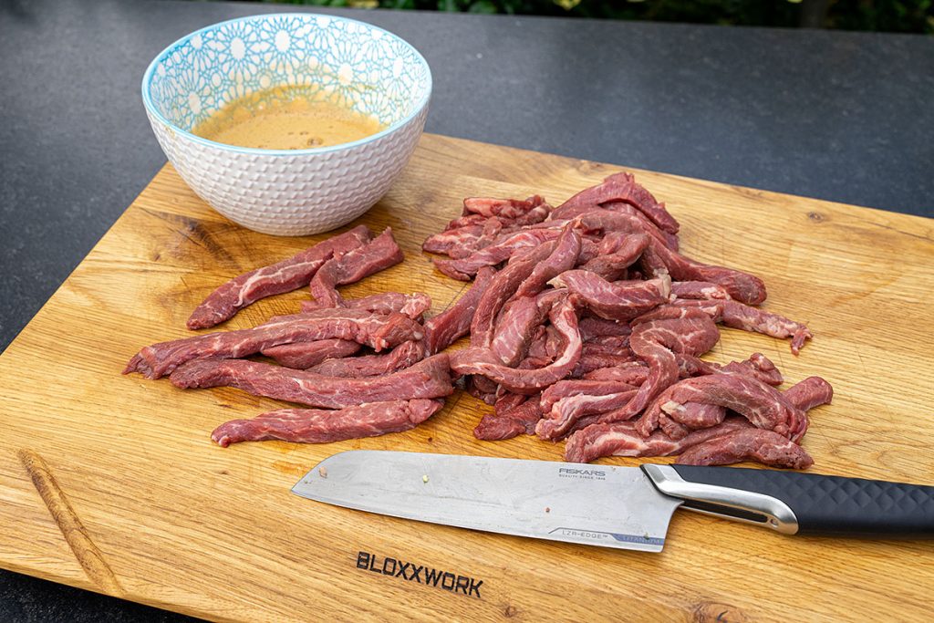 US Rinderfilet mit Gemüse aus dem Wok - bigBBQ
