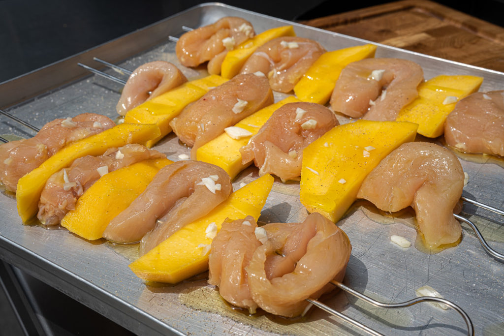 MangoHähnchenSpieße mit JoghurtMinzeDip bigBBQ